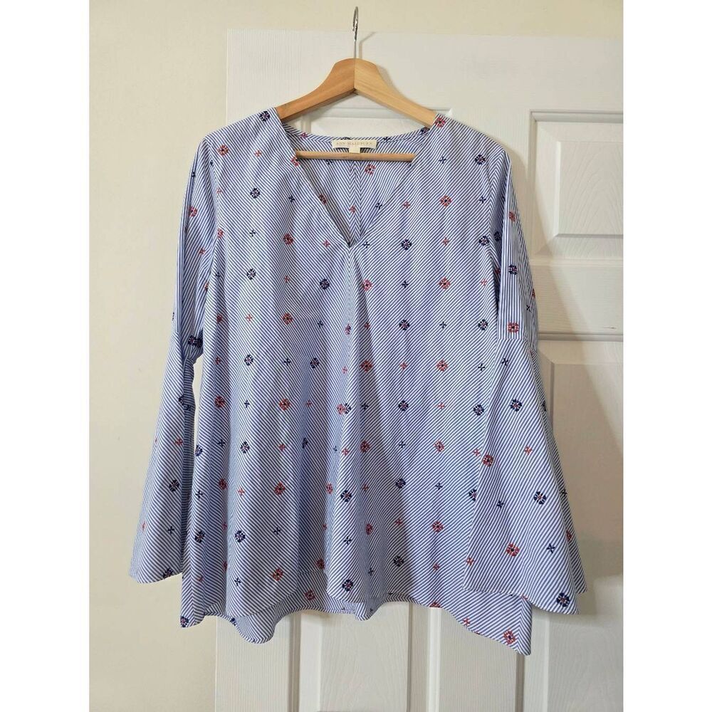 Ann mashburn Floral Embroidered Blouse L